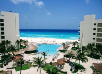 Hotel view of the beach in Cancun Mexico