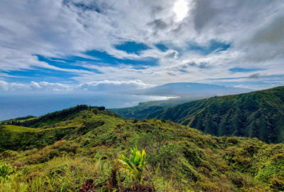 waihee ridge trail view feature