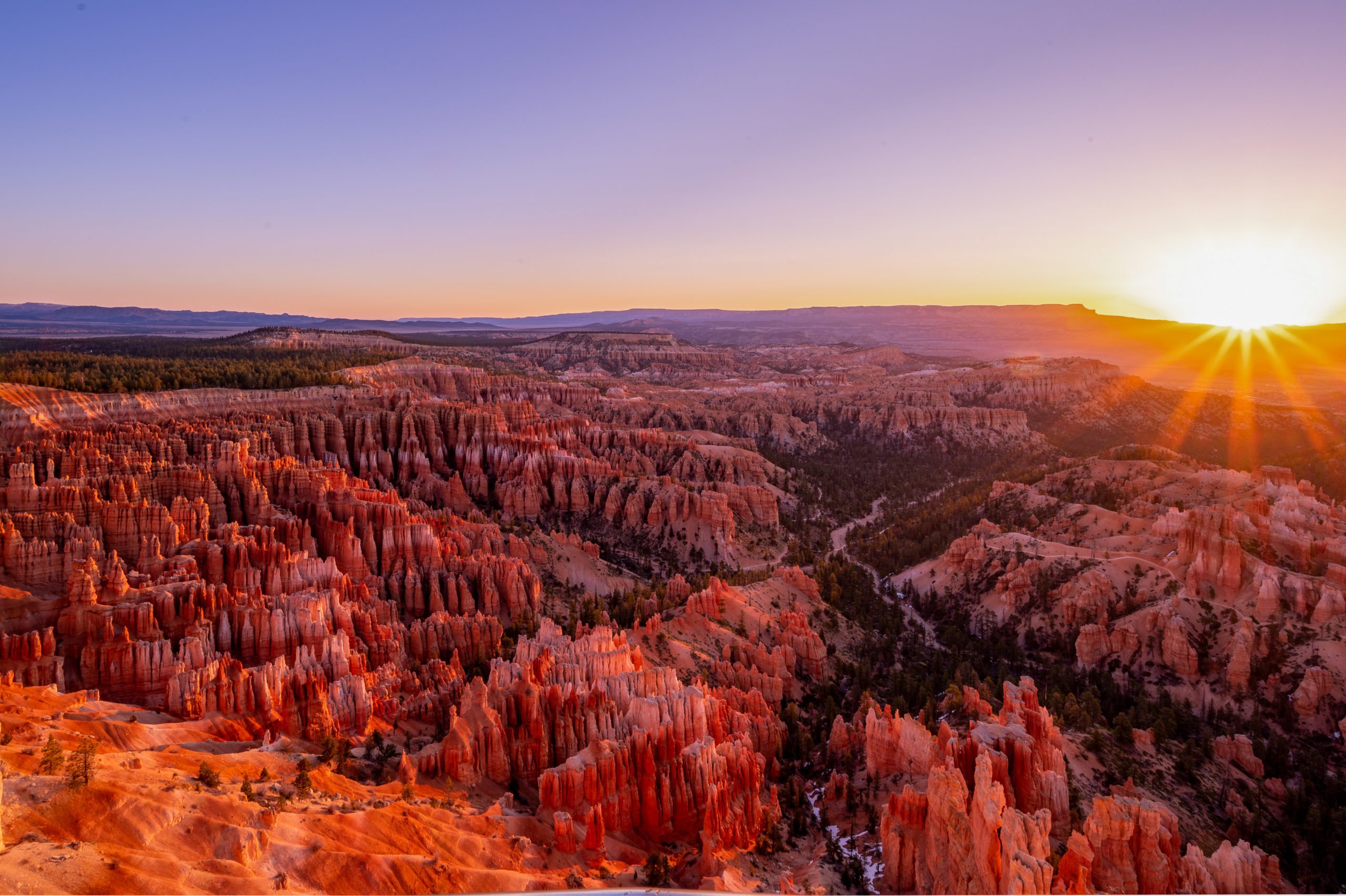 Sunrise at Bryce Canyon