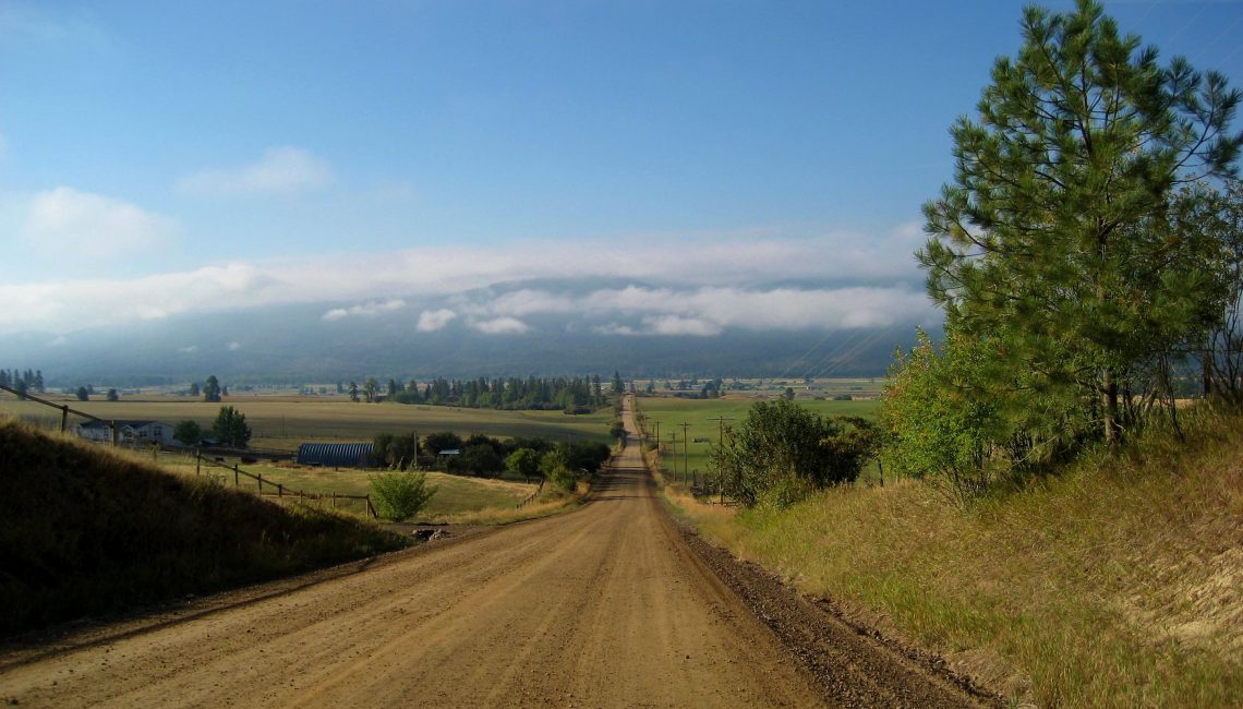 Dirt Road in Montana Travel Somewhere